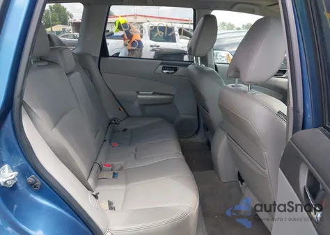 2009 Subaru Forester 2.5X L.l. Bean Edition z USA, uszkodzony, nr VIN JF2SH64609H710891